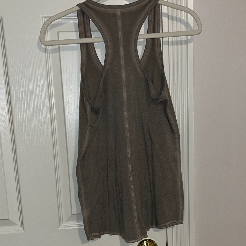 Mossimo Racerback Tank - Picture 4 of 4